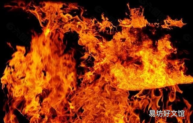 用多少水可以把太阳浇灭,用多少吨水可以浇灭太阳