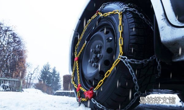 下雪开车防滑链有用,下雪天的时候,爸爸的大手为我