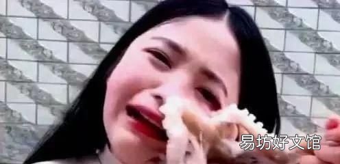 吃章鱼被吸盘吸住了怎么办