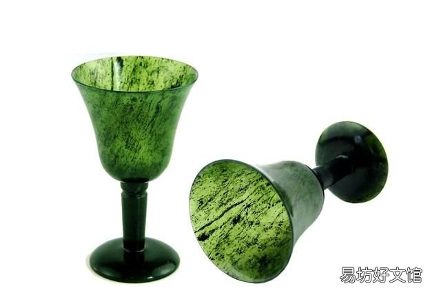 酒具在饮酒时的作用只是盛酒的容器吗
