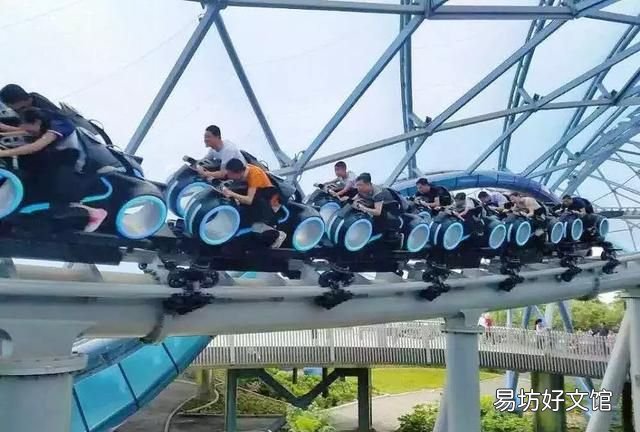 东京迪士尼和上海迪士尼哪个人多