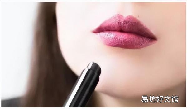 真正不沾杯不掉色的口红推荐 哪种口红不沾杯不掉色比较好一些