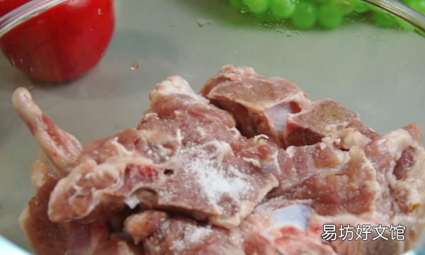 咸骨粥用什么骨,芥菜咸骨粥的做法和注意事项视频