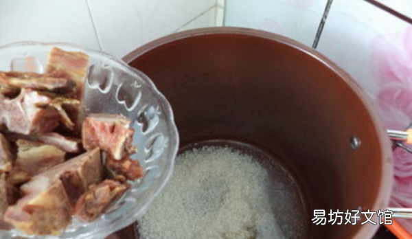 咸骨粥用什么骨,芥菜咸骨粥的做法和注意事项视频