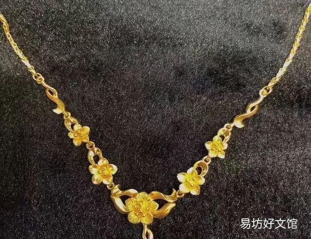铂金和黄金哪个更保值?为什么多数人会选它呢