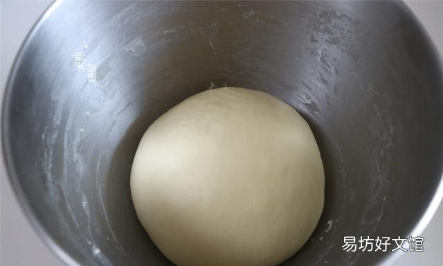 晚上做好面包第二天早上烤