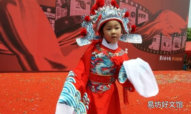 黄梅戏起源于湖北还是安徽,黄梅戏是戏剧么