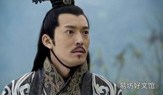 赤壁之战中的黄盖是一个怎样的人