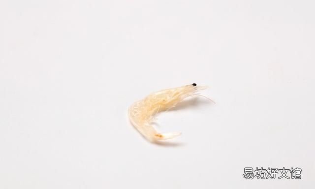 买虾皮白色的好还是红色好