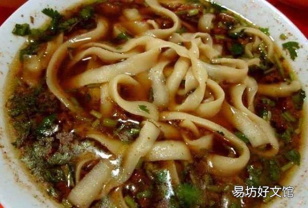 北方人一般吃面放什么,北方人天天吃面条不厌烦吗