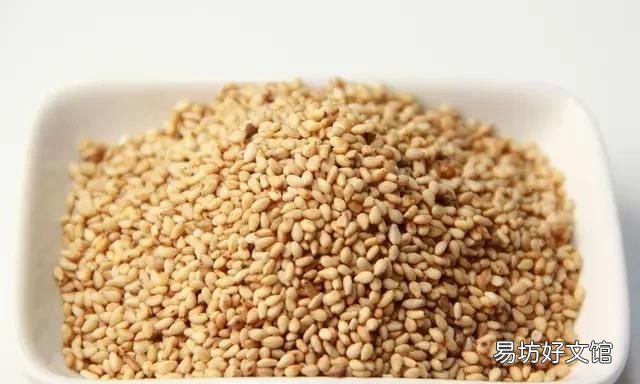 为什么熟芝麻打碎了成坨了,生芝麻打碎了怎么变糊