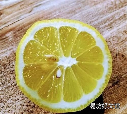 冻了一年的鲜柠檬还能喝吗 柠檬冻了一年还可以吃吗