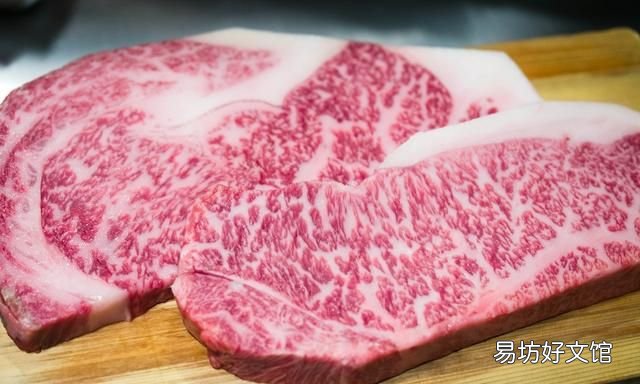 怎么煎牛排能把牛排煎得又嫩又软 煎牛排需要什么调料什么酱