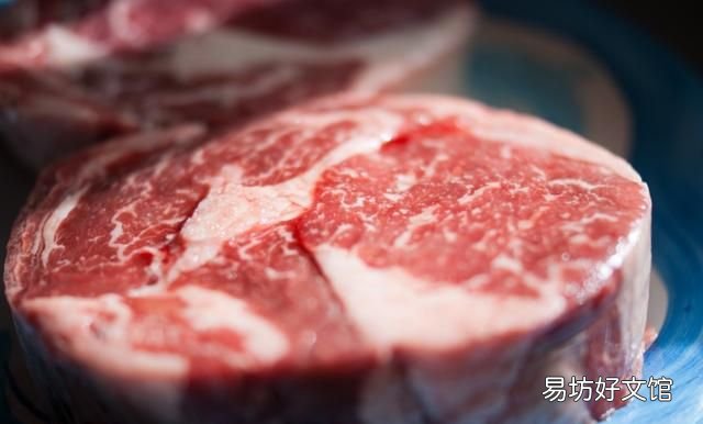 怎么煎牛排能把牛排煎得又嫩又软 煎牛排需要什么调料什么酱