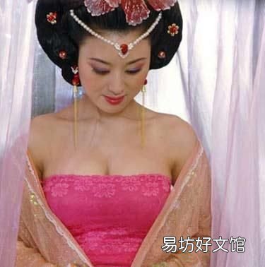 李白安能摧眉折腰事权贵的故事 安能摧眉折腰事权贵出自李白的
