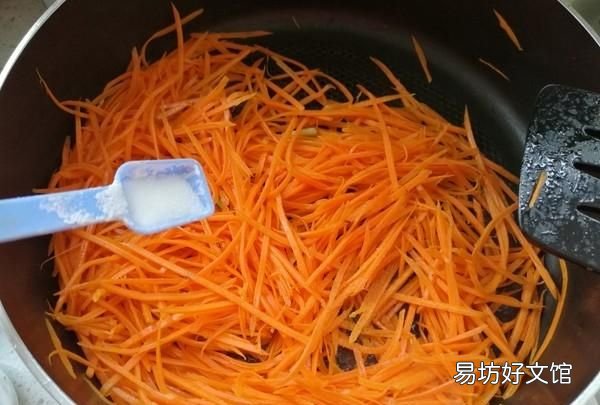 胡萝卜丝炒鸡蛋危害 胡萝卜炒鸡蛋怎么做