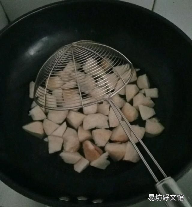 洋葱炒杏鲍菇怎么做才好吃