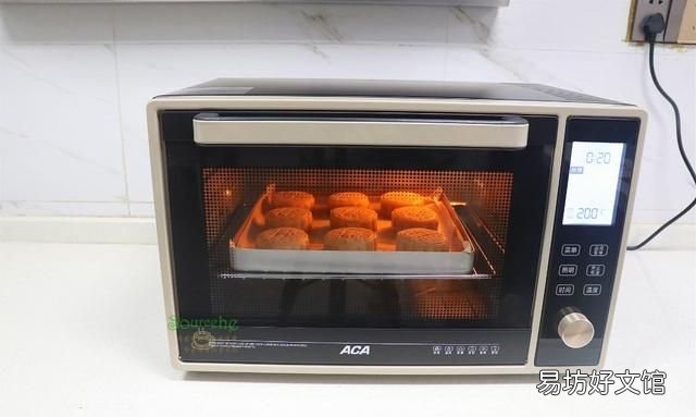 广式莲蓉蛋黄月饼哪个牌子好吃