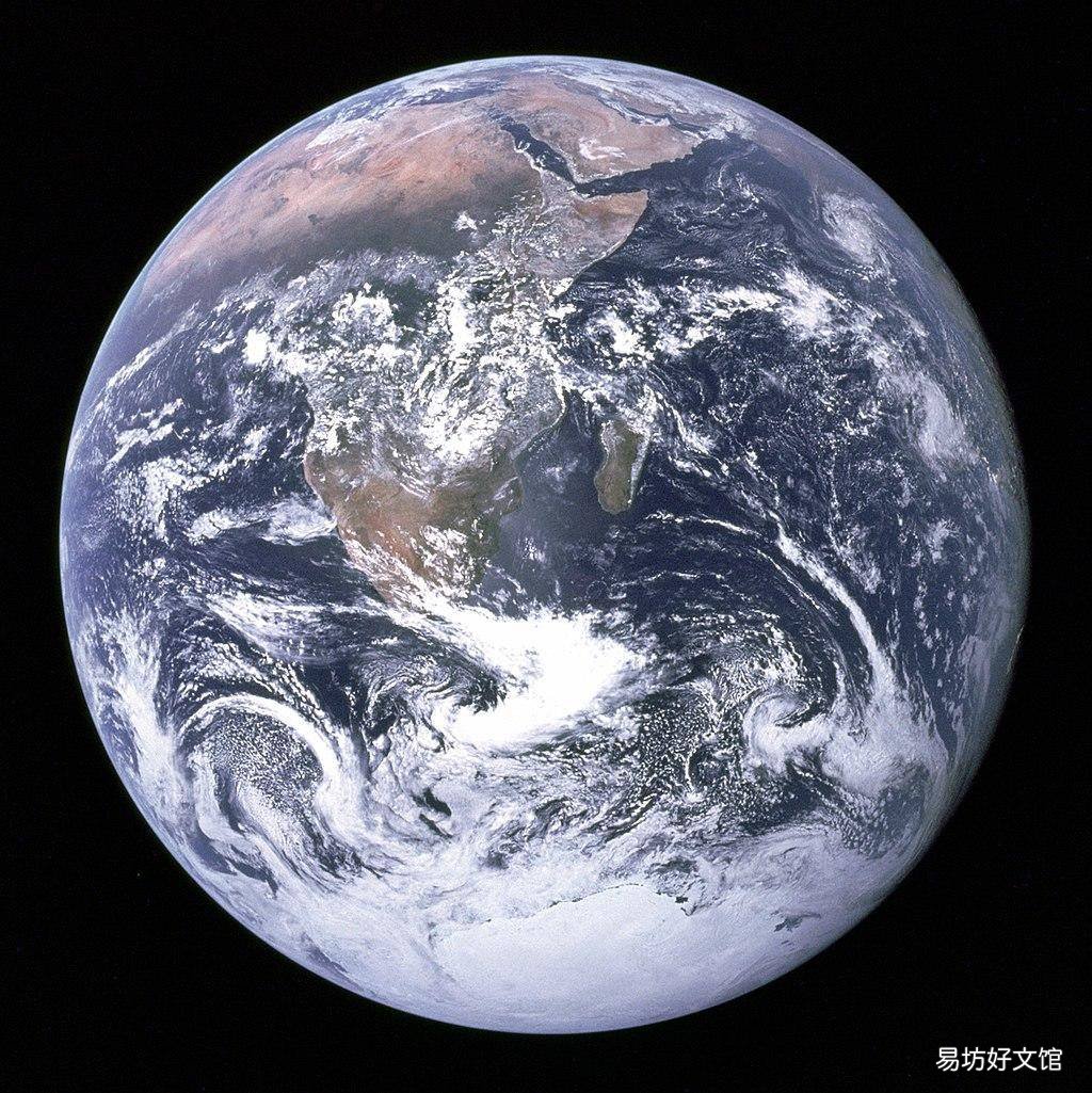 来看看天文学家的解释 为什么星球都是圆形的