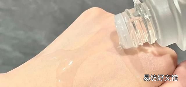 哪款爽肤水保湿收缩毛孔效果好,最好用的收缩毛孔爽肤水