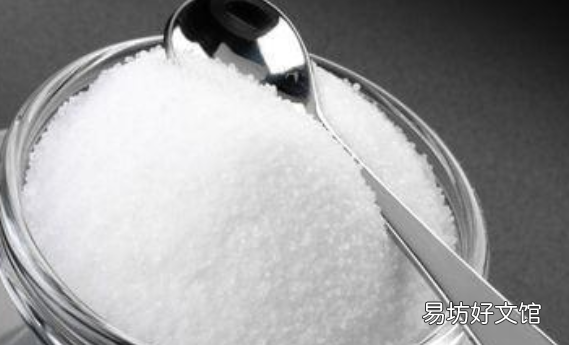 一啤酒瓶盖盐是多少克,一个啤酒瓶盖盛满盐是6克吗
