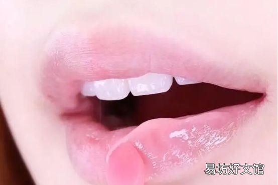 唇部打底真的是深唇色救星吗,唇部打底淡唇色
