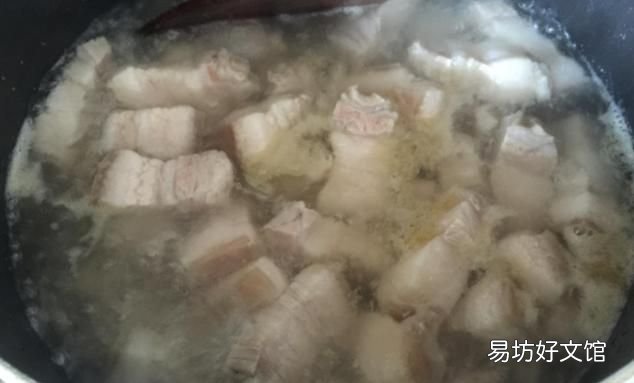 不焯水的红烧肉的正确做法,红烧肉的做法是不是要焯水
