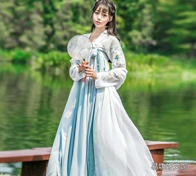 汉服是汉民族的传统服饰