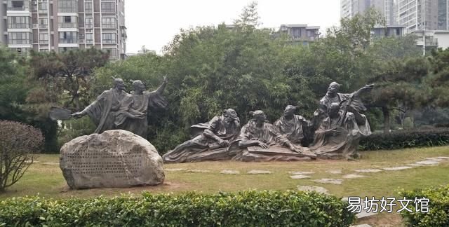 陶渊明是中国田园诗派的鼻祖 陶渊明是不是中国田园诗的鼻祖