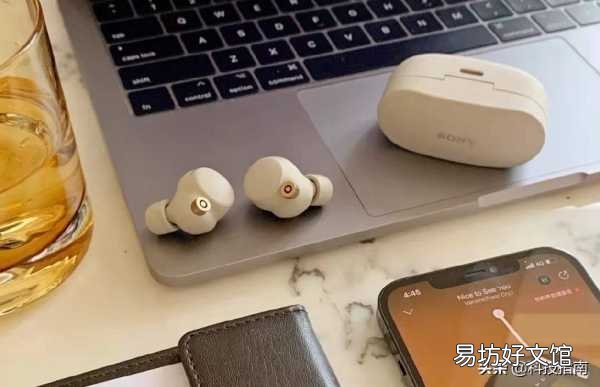图解蓝牙耳机按键使用教程 蓝牙耳机怎么开机