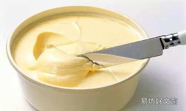 冰淇淋冰激凌怎么什么区别 奶油和冰淇淋有什么区别?
