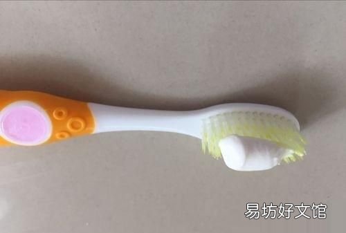 如何去除衣服铁锈? 衣服铁锈怎么处理?