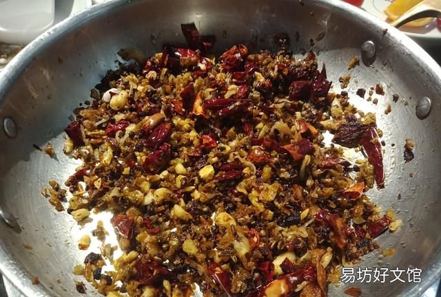 干锅牛蛙与泡椒田鸡 青蛙焖田鸡