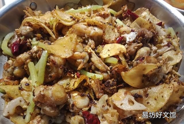 干锅牛蛙与泡椒田鸡 青蛙焖田鸡