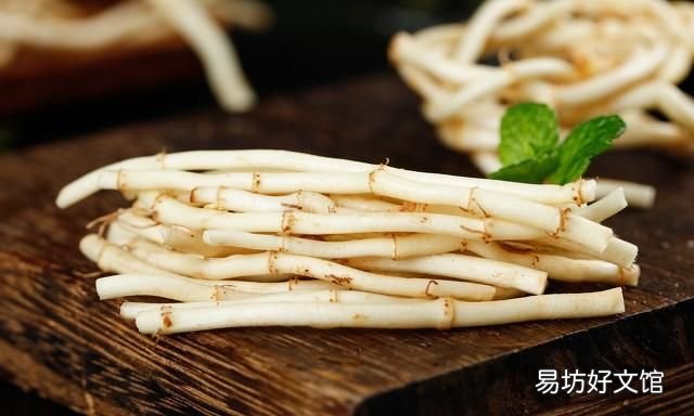 钩藤能长期泡水喝吗:鱼腥草能长期泡水喝吗?