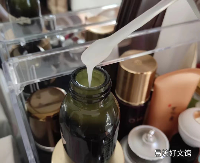 护肤精华露 赫莲娜绿宝瓶和海蓝之谜精华露价格对比,你适合哪一款