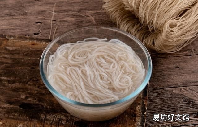 炒宽粉怎么炒好吃,豆芽炒粉条怎么炒出来最好吃
