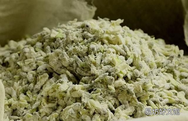 洋槐花饺子怎么做好吃,农村的洋槐花怎么做好吃又简单
