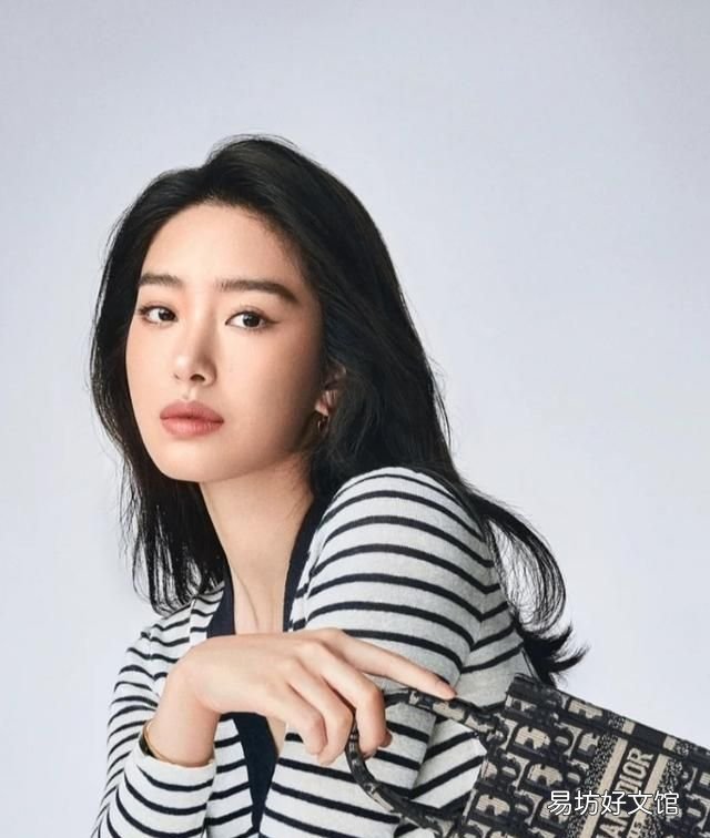 你是什么“脸型”就留什么“发型”!尤其方、圆脸,选错拉低颜值