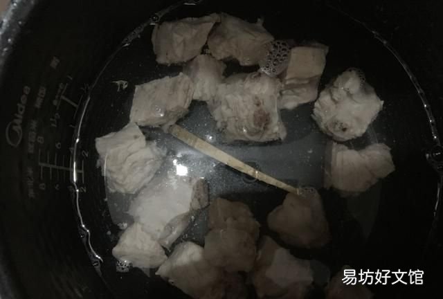 冬瓜胡萝卜排骨汤的做法大全,胡萝卜和冬瓜排骨汤的做法大全