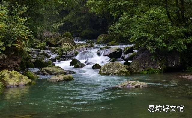 日长篱落无人过的下一句