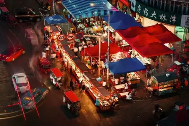 一览昆明最火爆12条夜市街 昆明夜市地摊一条街在哪里