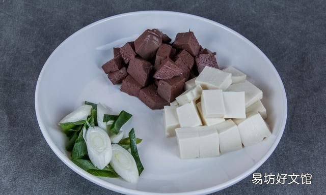 鲜鸭血怎样做成血块