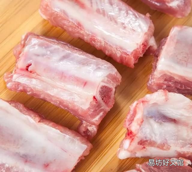 排骨湯怎么燉，排骨湯燉什么好吃又有營養