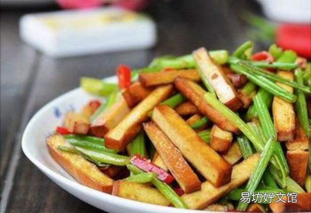 河里的水芹菜能吃吗