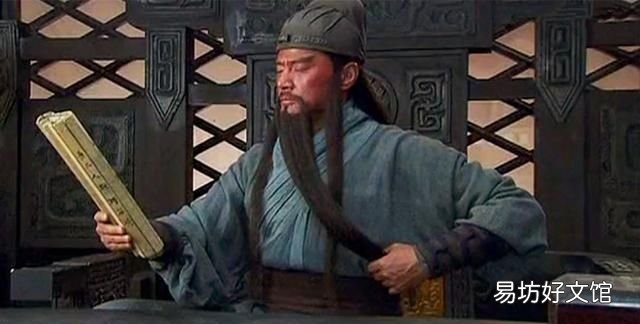 关羽过五关斩六将时，那些守将为什么不把城门一关，把关羽关在门外乱箭射死，而要跟关羽肉搏呢