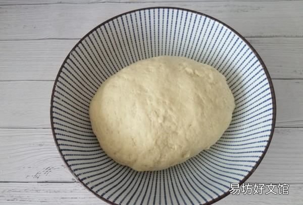 怎样炸麻花又软又蓬松窍门,怎么样炸麻花 具体步骤如下