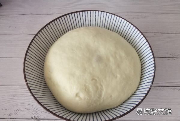 怎样炸麻花又软又蓬松窍门,怎么样炸麻花 具体步骤如下