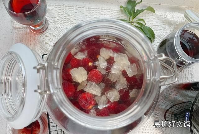 6月一定要泡一罐杨梅酒,经典配方,开胃消暑抗氧化,保存时间久