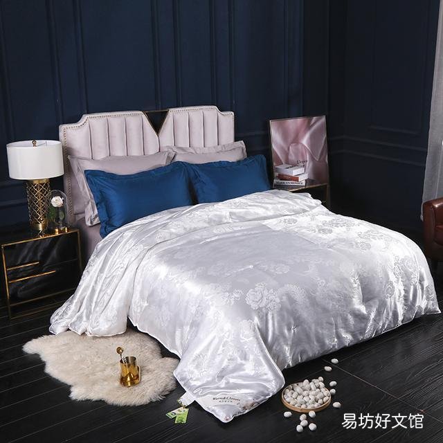 睡蚕丝被的八大好处 蚕丝被的功效与作用